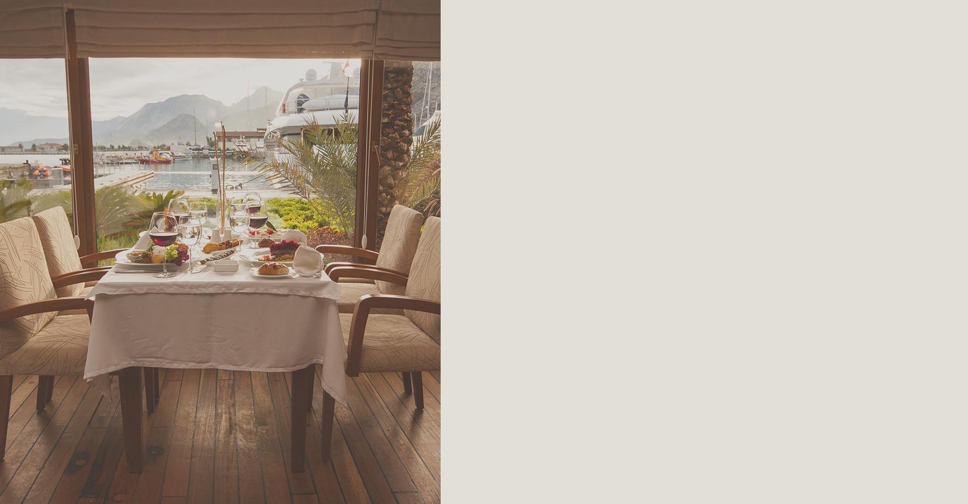 bistro2-home-tablebg